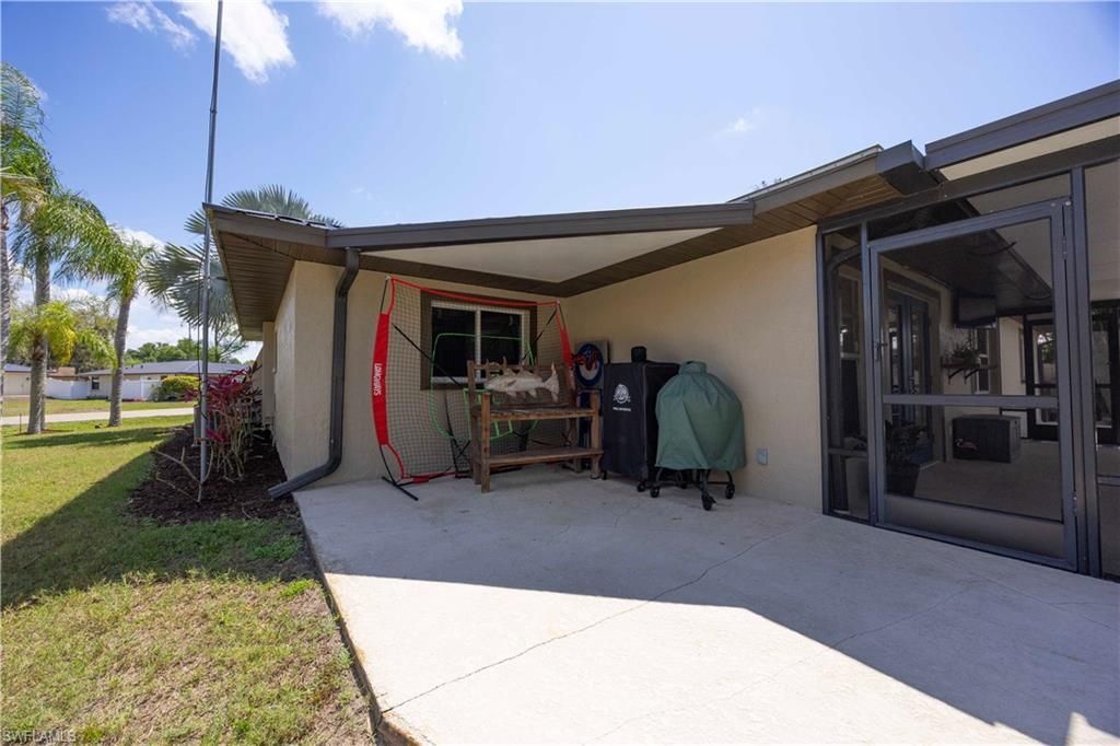 13438 Caribbean Blvd, Fort Myers, FL 33905 Photo
