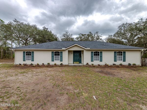 67104 ELNORA Lane, Yulee, FL 32097