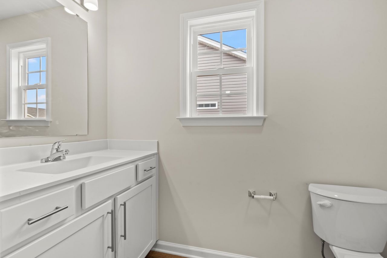 920 Woodside Dr. Photo 11