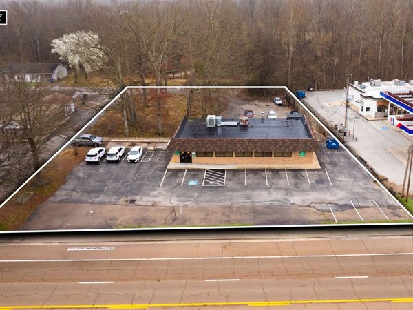 8593 Hwy 22 , Dresden, TN 38225