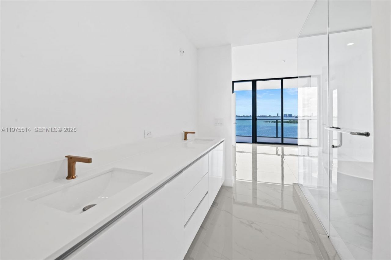 700 NE 24 Street , Unit 805, Miami, FL 33137 Photo