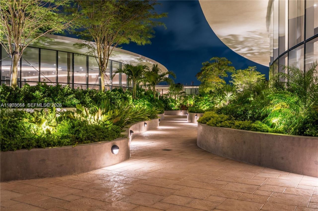 700 NE 24 Street , Unit 805, Miami, FL 33137 Photo