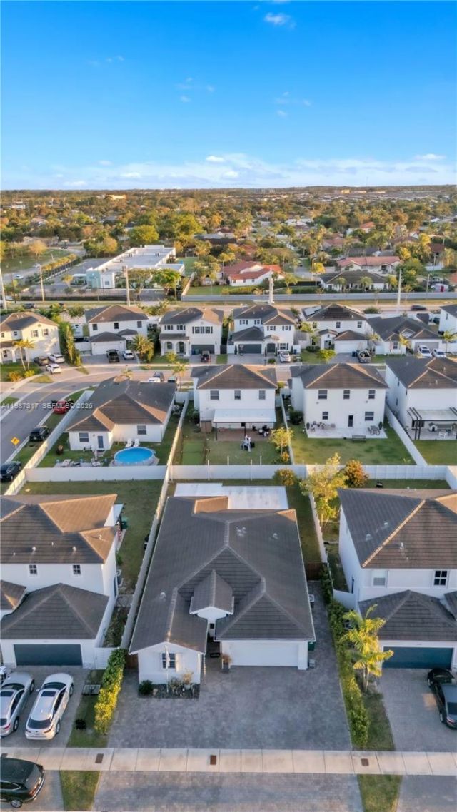 12728 SW 214th Ter, Miami, FL 33177 Photo