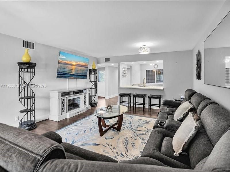 12500 SW 5th Ct , Unit 208M, Pembroke Pines, FL 33027 Photo