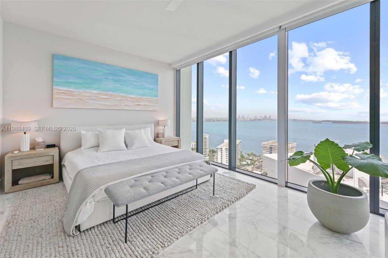 1451 Brickell Ave , Unit 2802, Miami, FL 33131 Photo