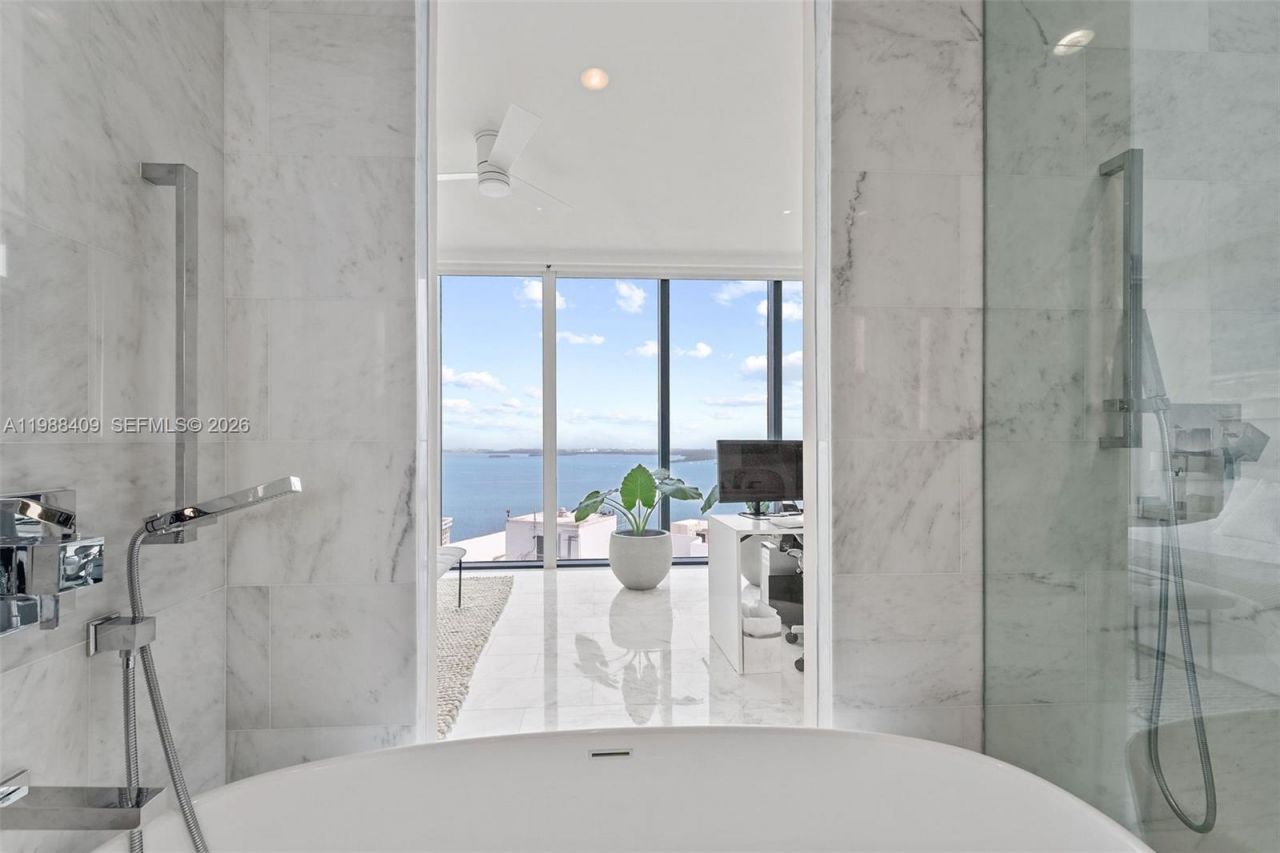 1451 Brickell Ave , Unit 2802, Miami, FL 33131 Photo