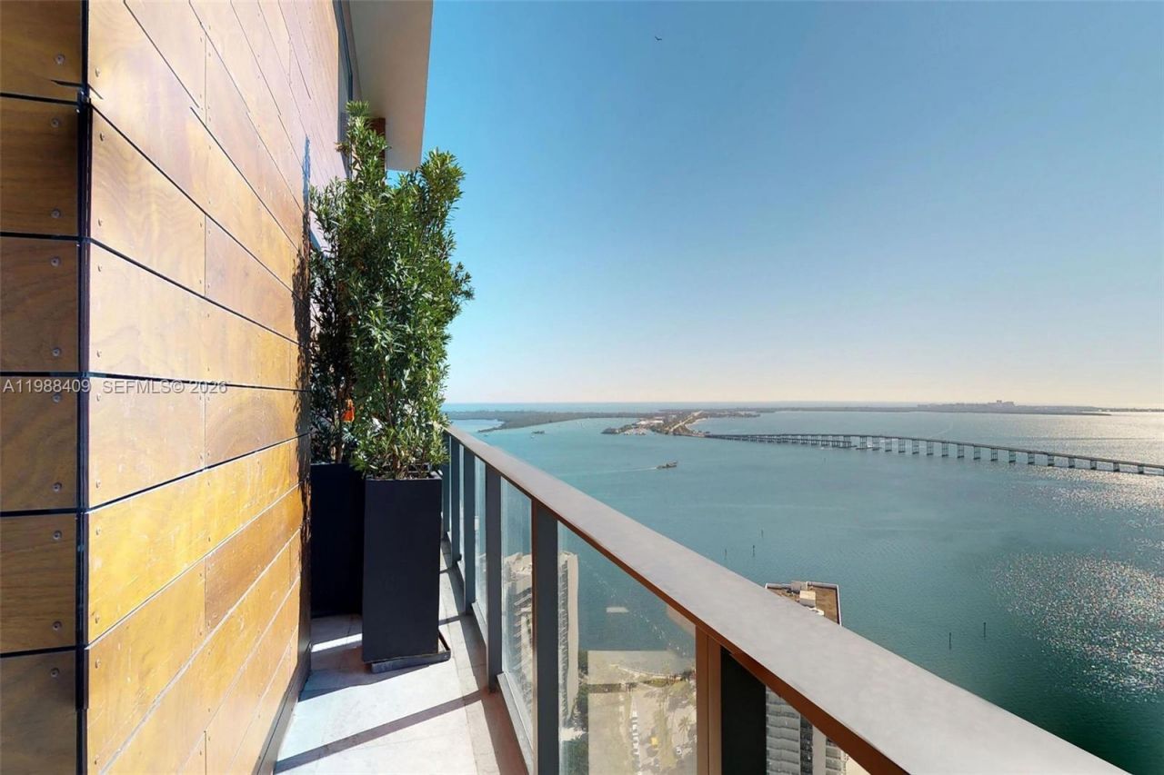 1451 Brickell Ave , Unit 2802, Miami, FL 33131 Photo