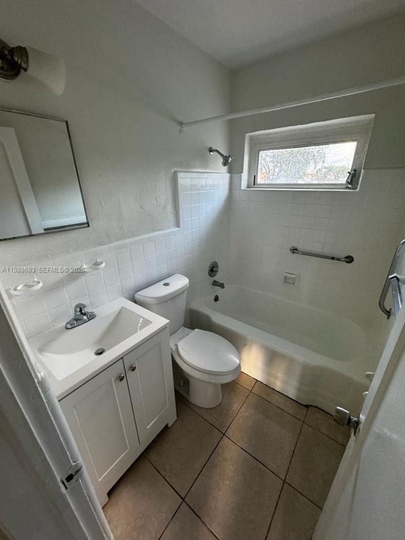 2900 W Flagler St , Unit 6, Miami, FL 33135 Photo