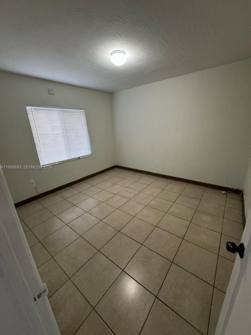 2900 W Flagler St , Unit 6, Miami, FL 33135 Photo