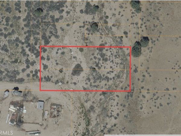 17000 Spruce Trail, Frazier Park, CA 93225