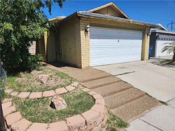 4037 Pelham Court , Las Vegas, NV 89110