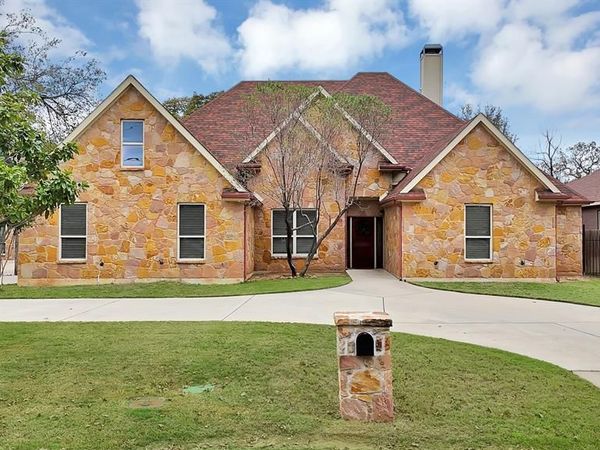 4009 Wheeler Street, Fort Worth, TX 76111