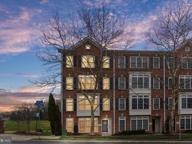 4608 BATTENBURG LANE, Unit 832, FAIRFAX, VA 22030