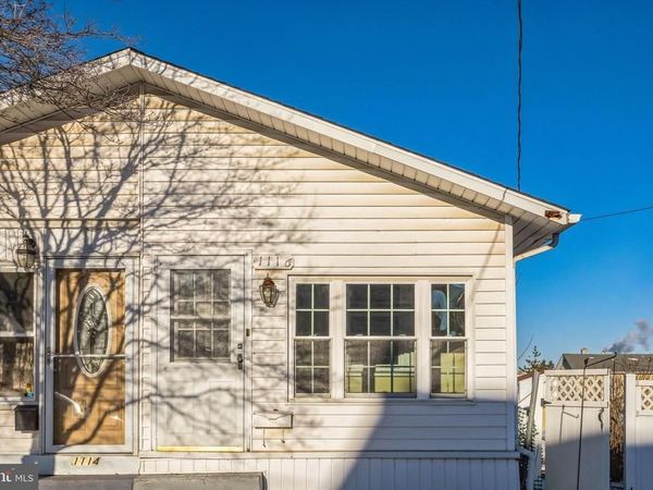 1116 MAPLE STREET , CONSHOHOCKEN, PA 19428