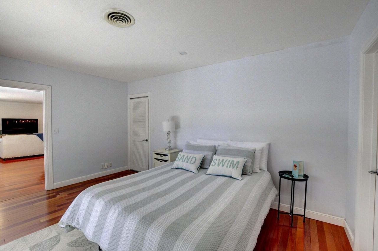 2700 Spanish River Road, Boca Raton, FL 33432 Photo