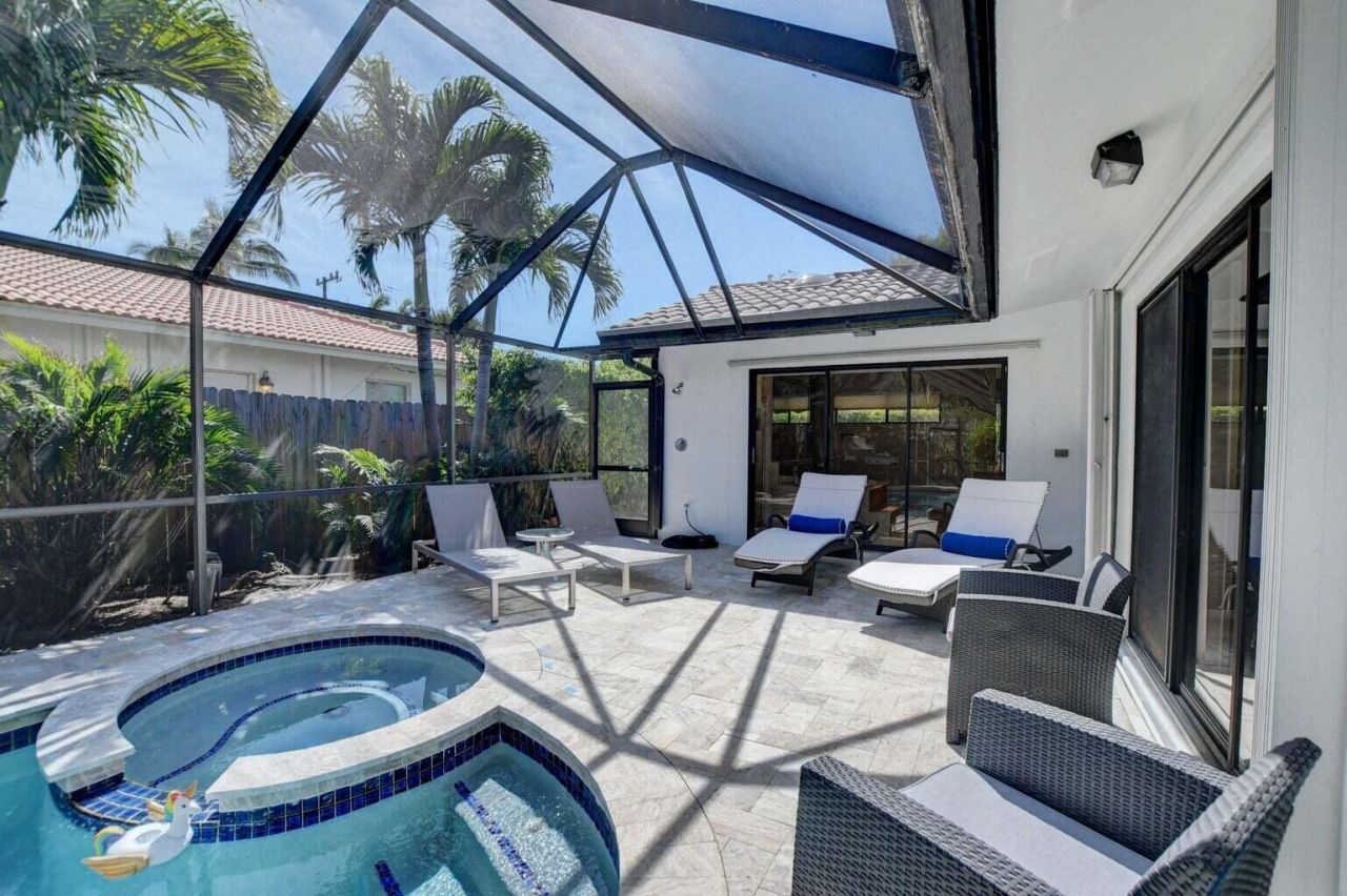 2700 Spanish River Road, Boca Raton, FL 33432 Photo