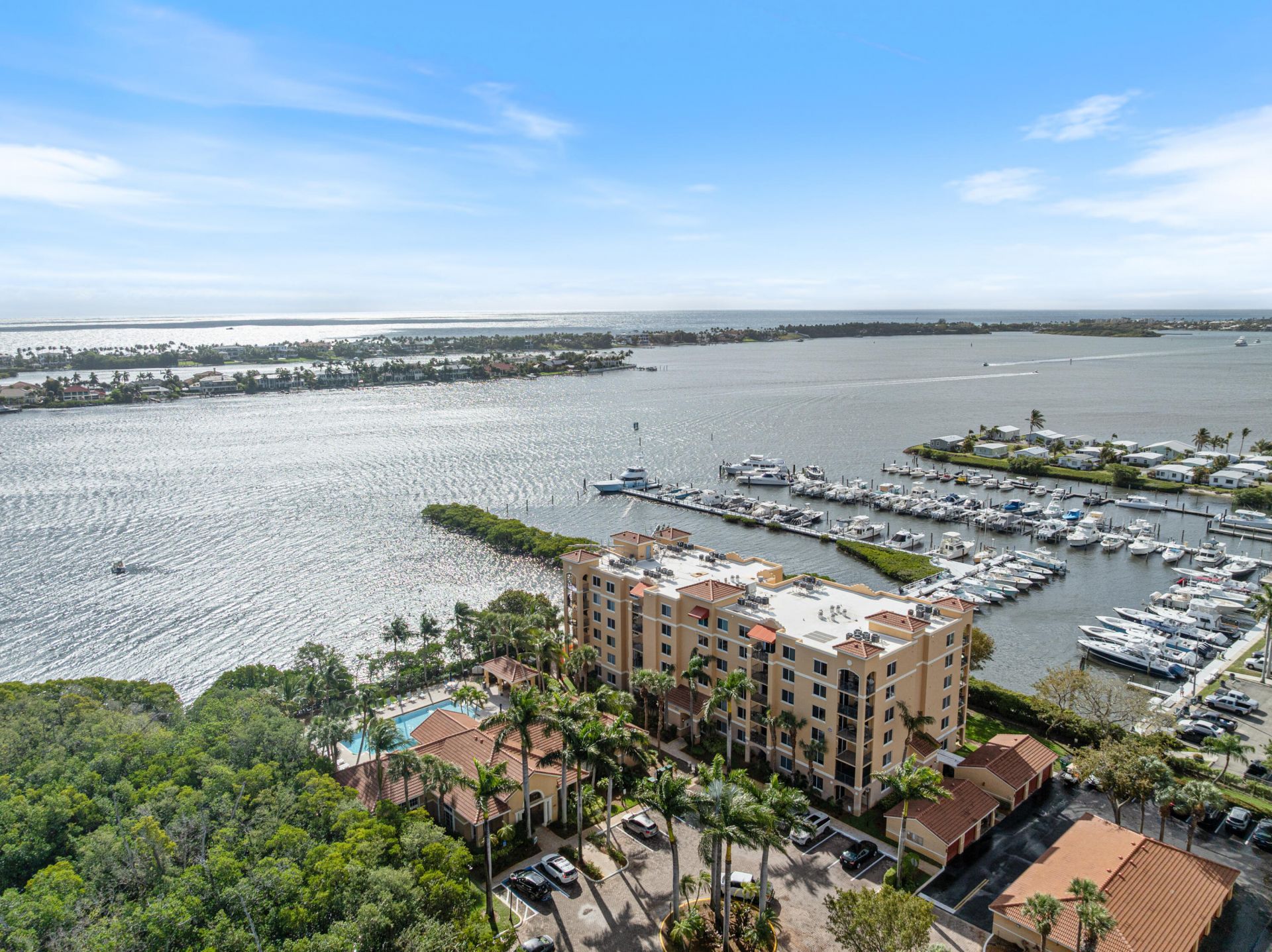 1200 Scotia Drive, Unit 404, Hypoluxo, FL 33462 Photo