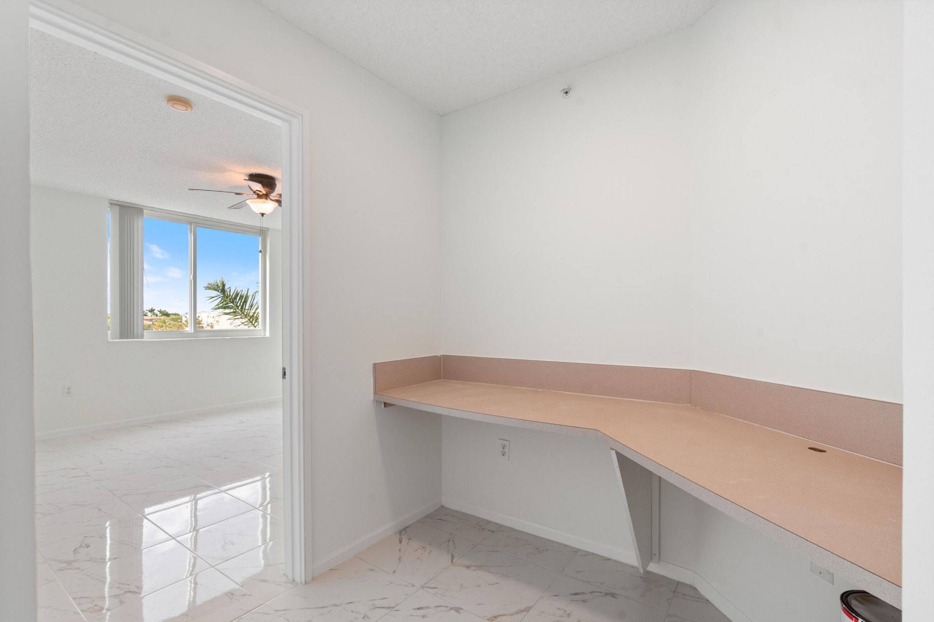 1200 Scotia Drive, Unit 404, Hypoluxo, FL 33462 Photo