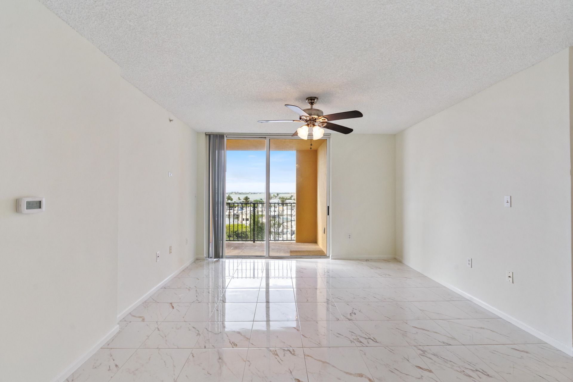 1200 Scotia Drive, Unit 404, Hypoluxo, FL 33462 Photo