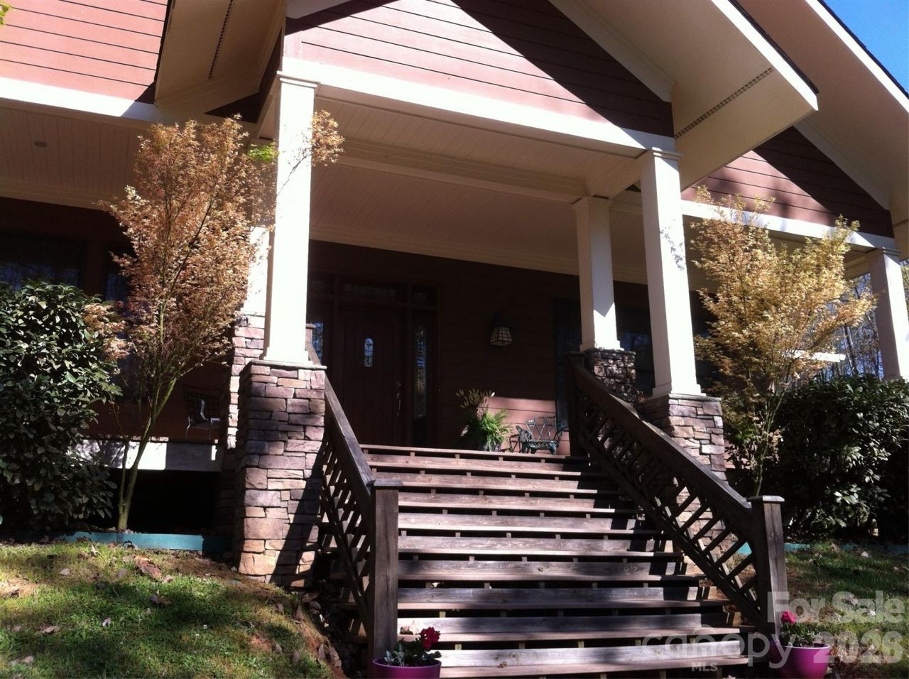 146 Harbor Watch Drive N, Statesville, NC 28677 Main Photo