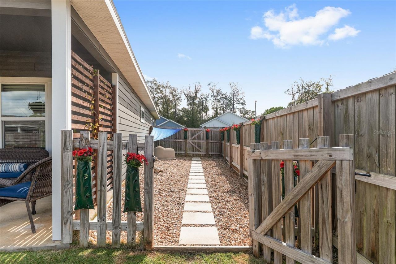 1414 SW 66th Way, Gainesville, FL 32607 Photo