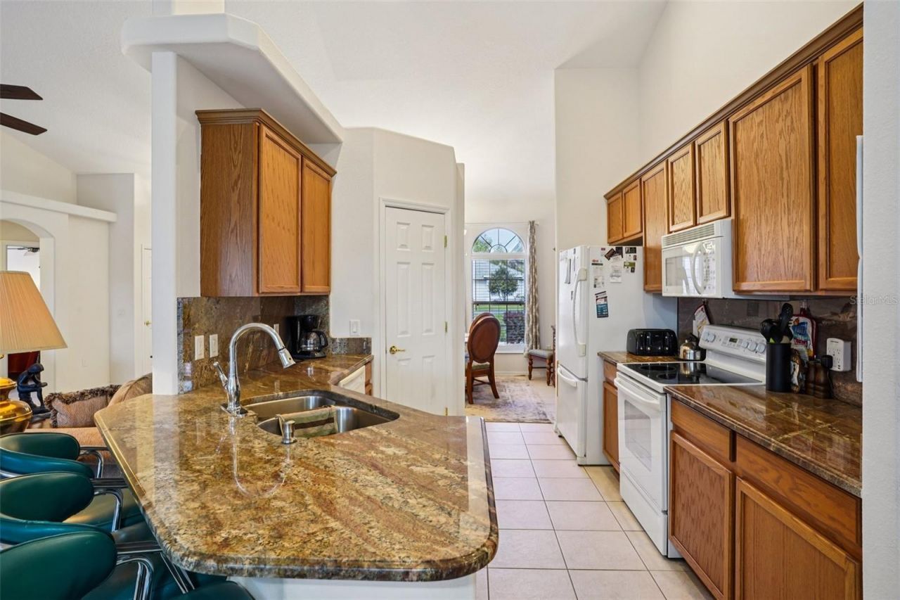 13116 Glenview Lane , Grand Island, FL 32735 Photo