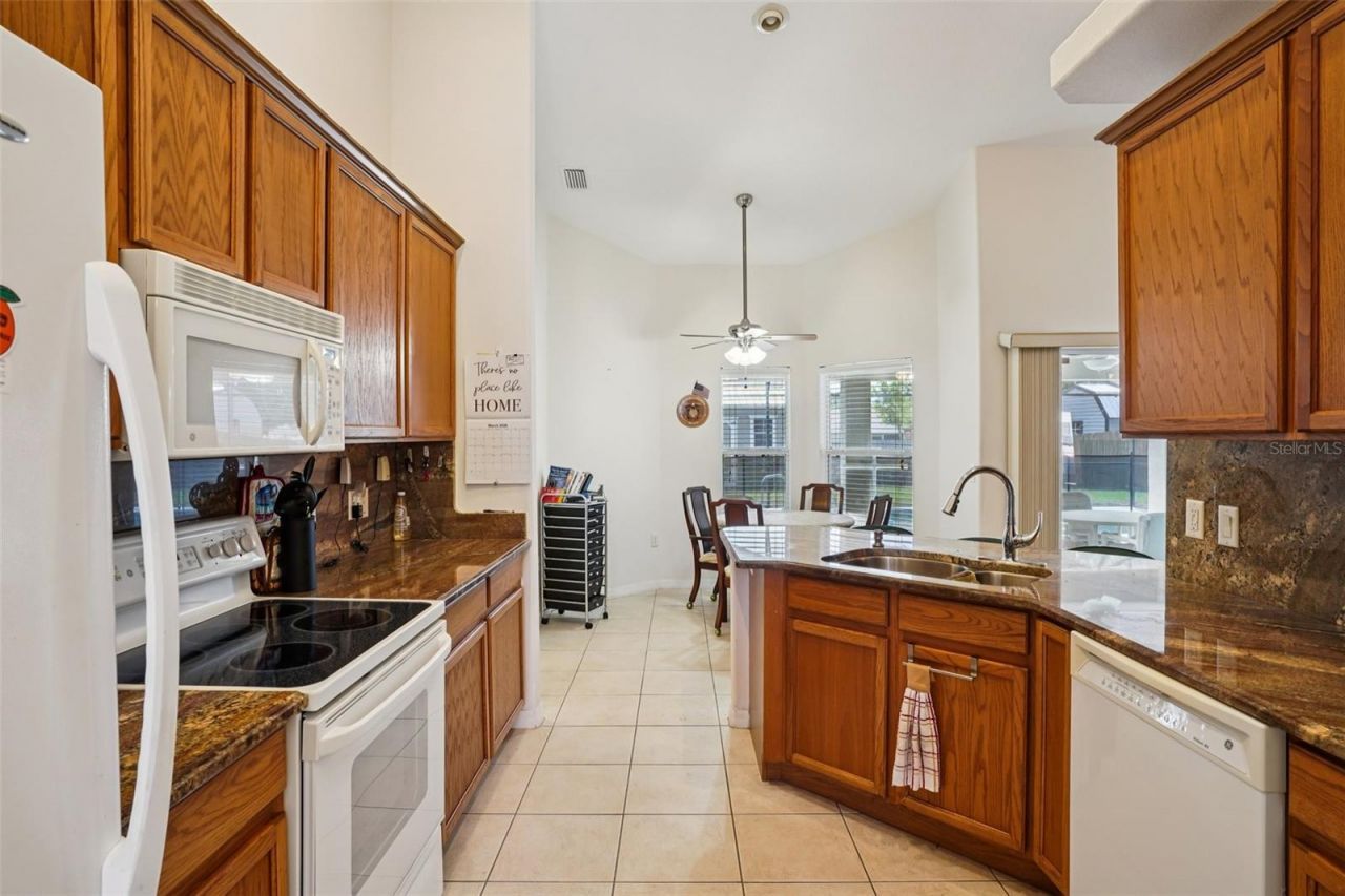 13116 Glenview Lane , Grand Island, FL 32735 Photo