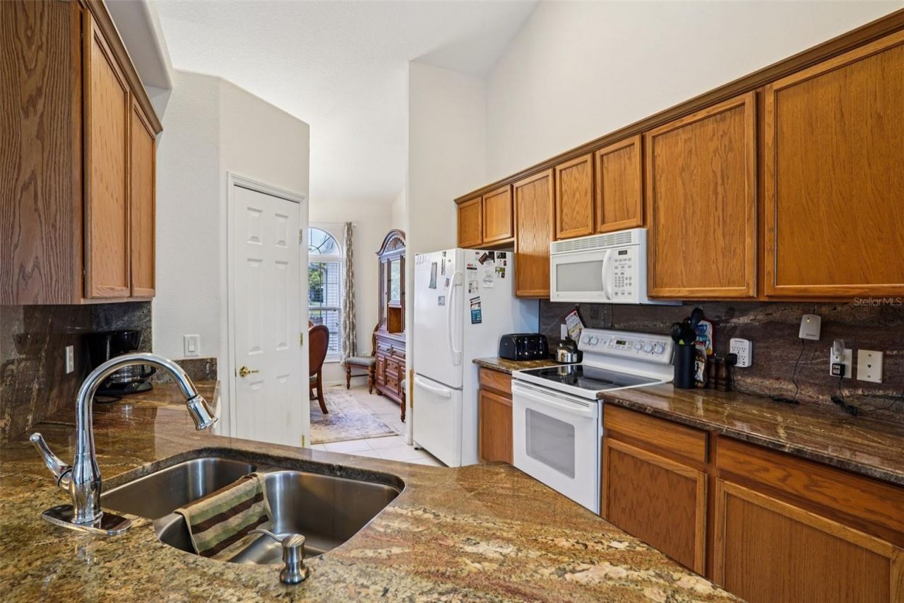 13116 Glenview Lane , Grand Island, FL 32735 Photo