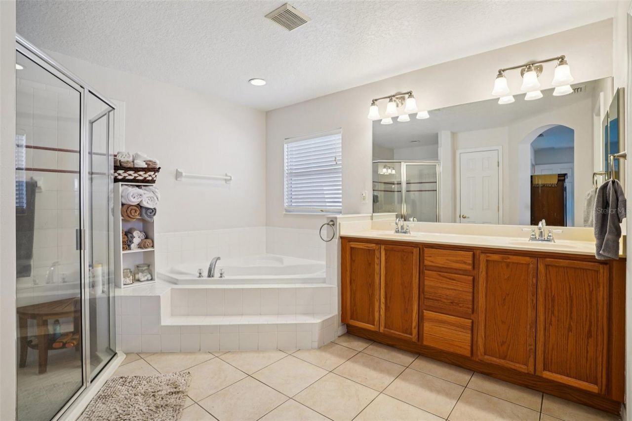 13116 Glenview Lane , Grand Island, FL 32735 Photo