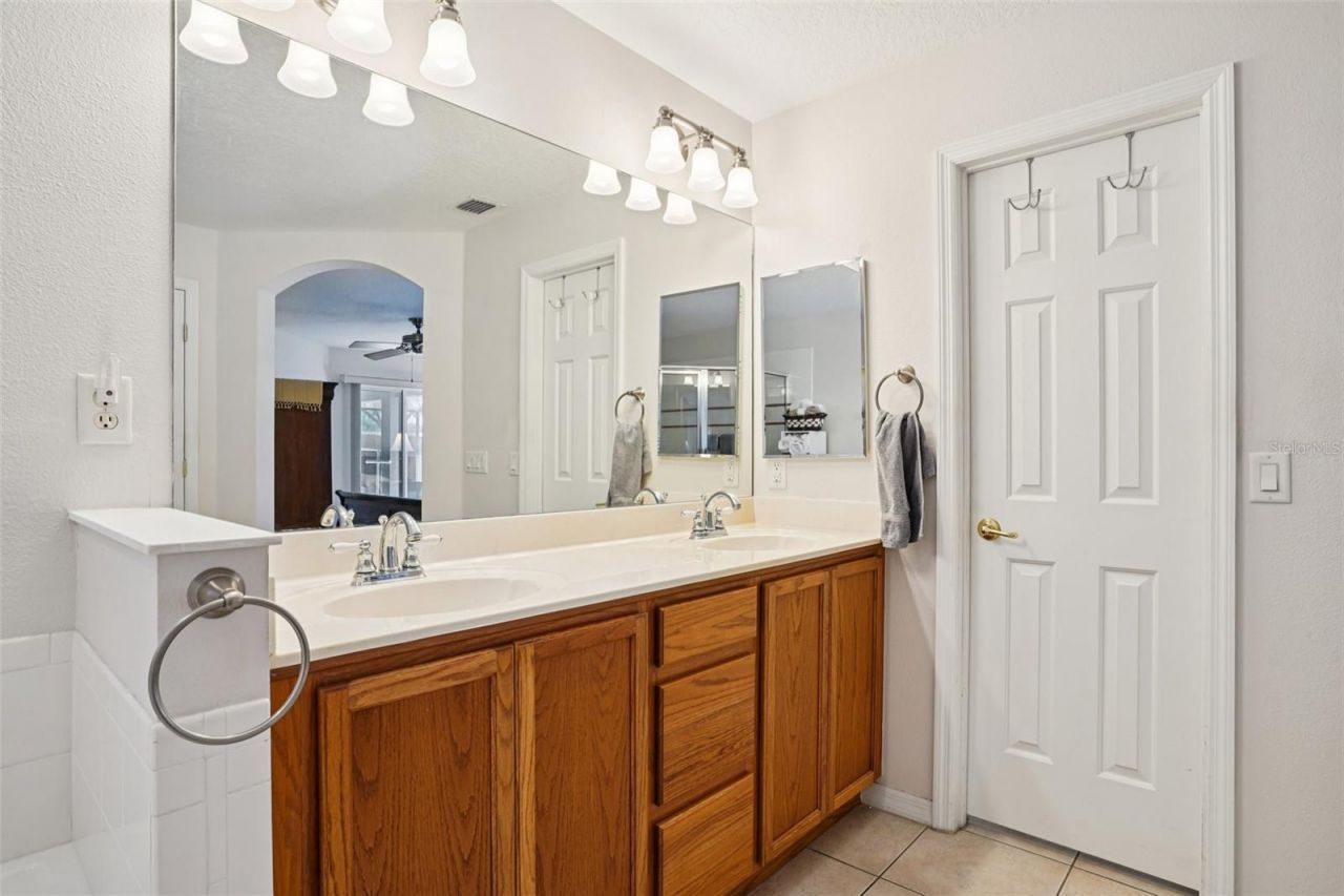 13116 Glenview Lane , Grand Island, FL 32735 Photo