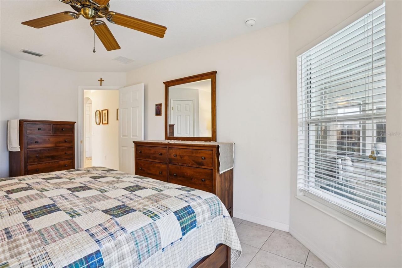 13116 Glenview Lane , Grand Island, FL 32735 Photo