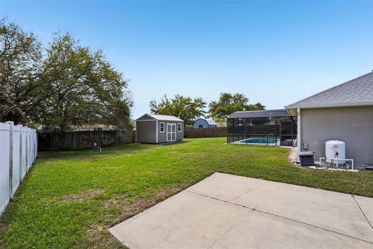 13116 Glenview Lane , Grand Island, FL 32735 Photo