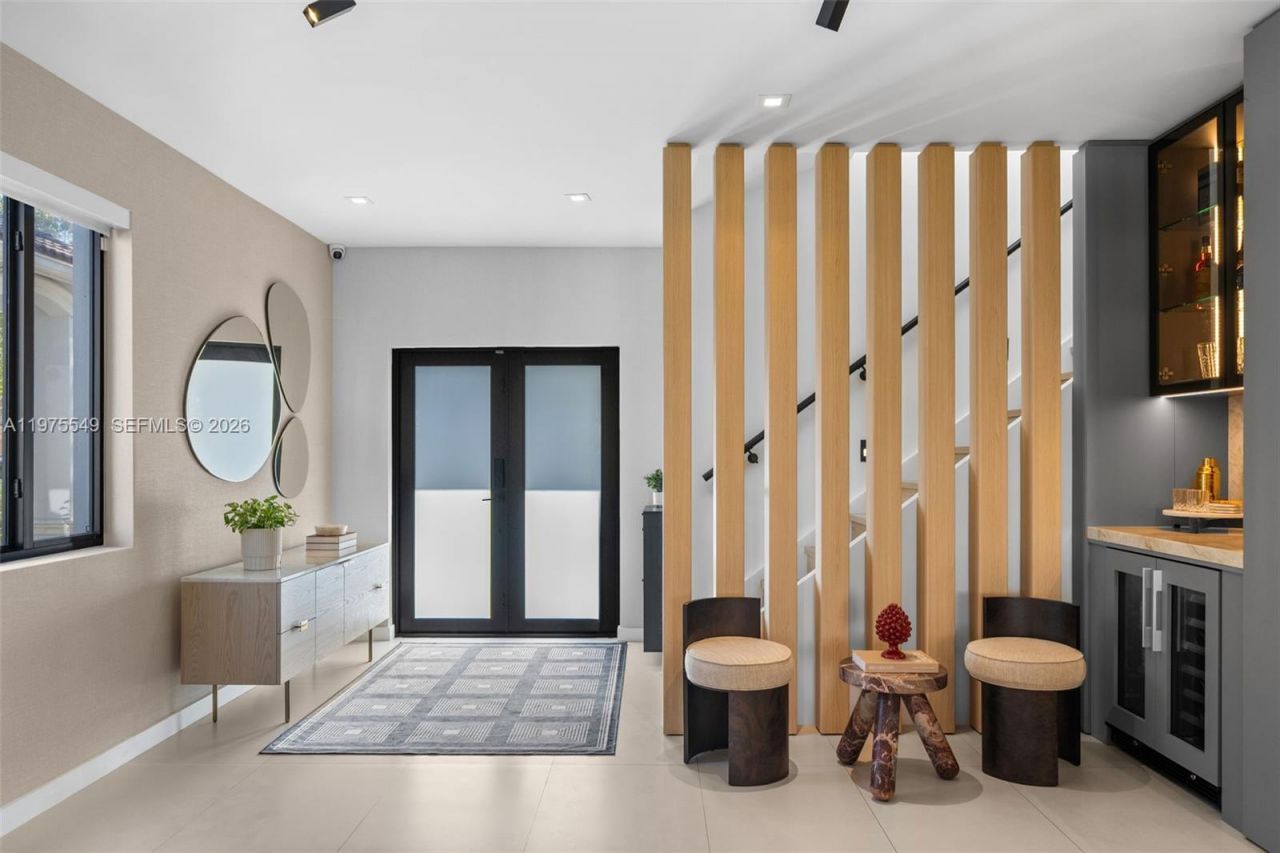 1077 Golden Cane Dr , Weston, FL 33327 Photo