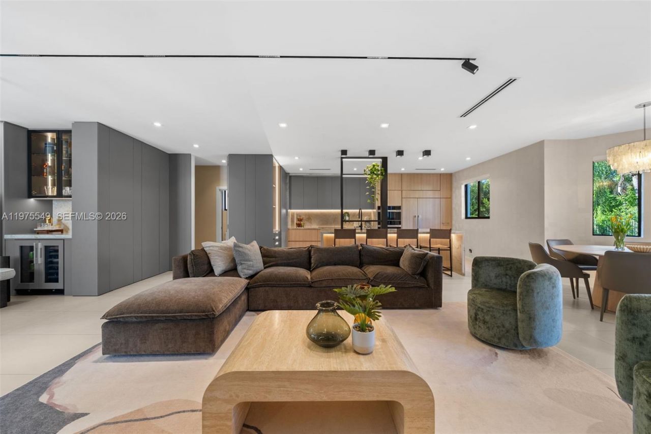 1077 Golden Cane Dr , Weston, FL 33327 Photo