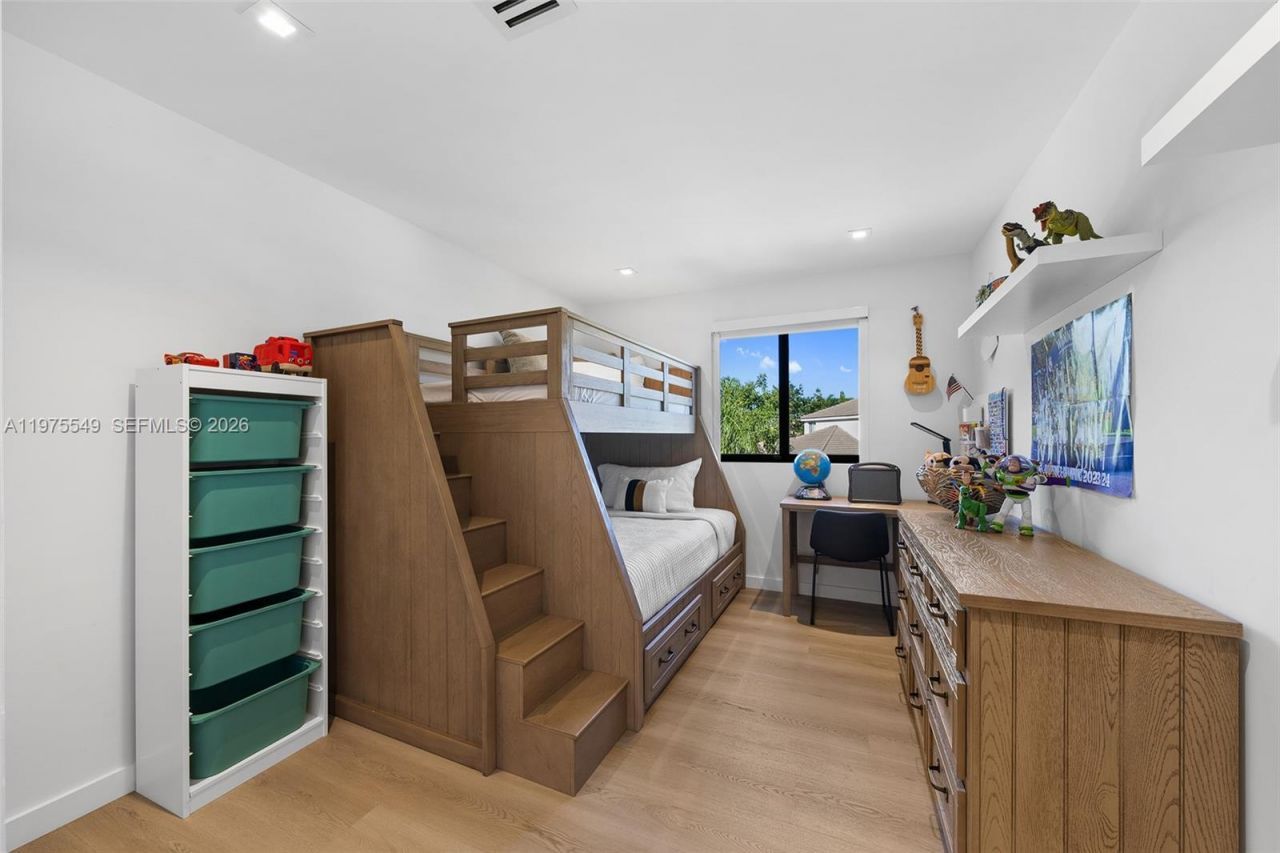 1077 Golden Cane Dr , Weston, FL 33327 Photo