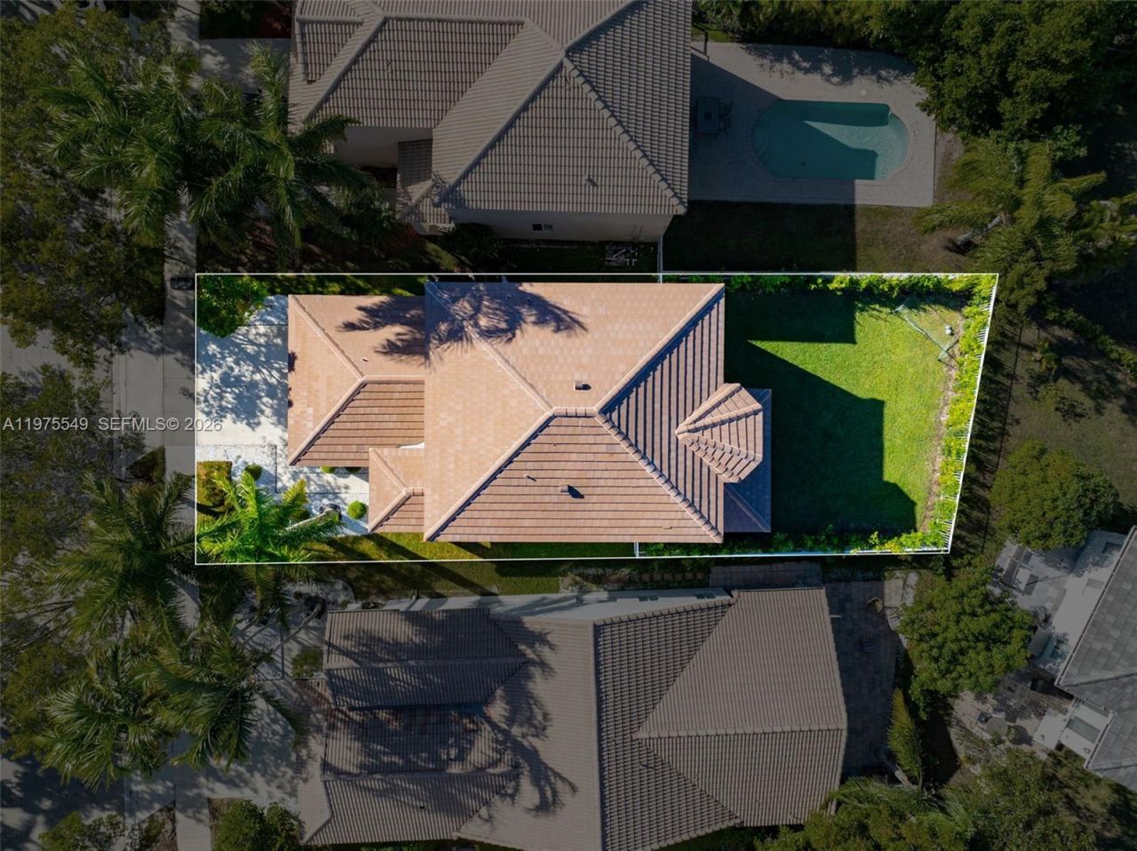 1077 Golden Cane Dr , Weston, FL 33327 Photo