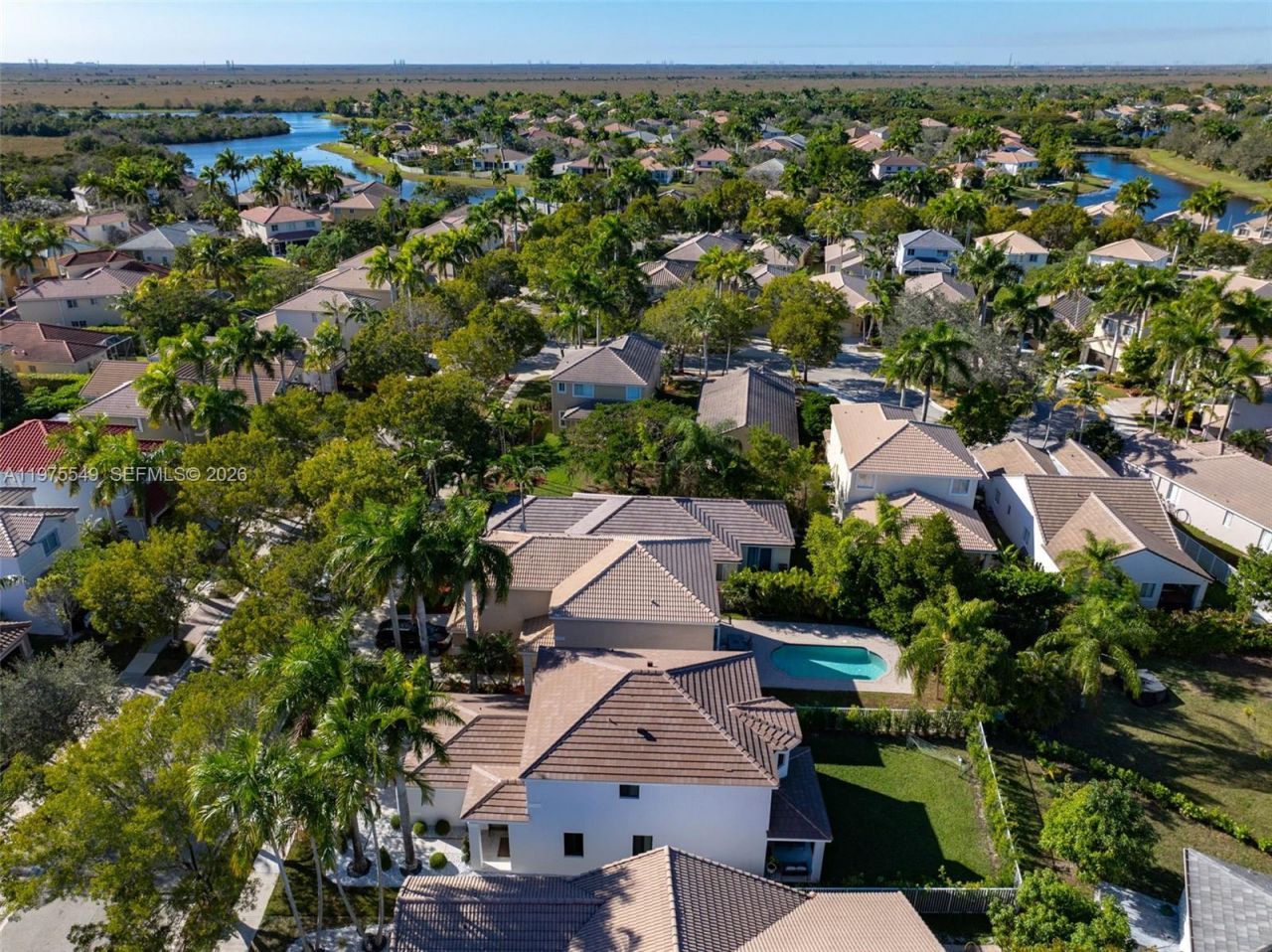 1077 Golden Cane Dr , Weston, FL 33327 Photo