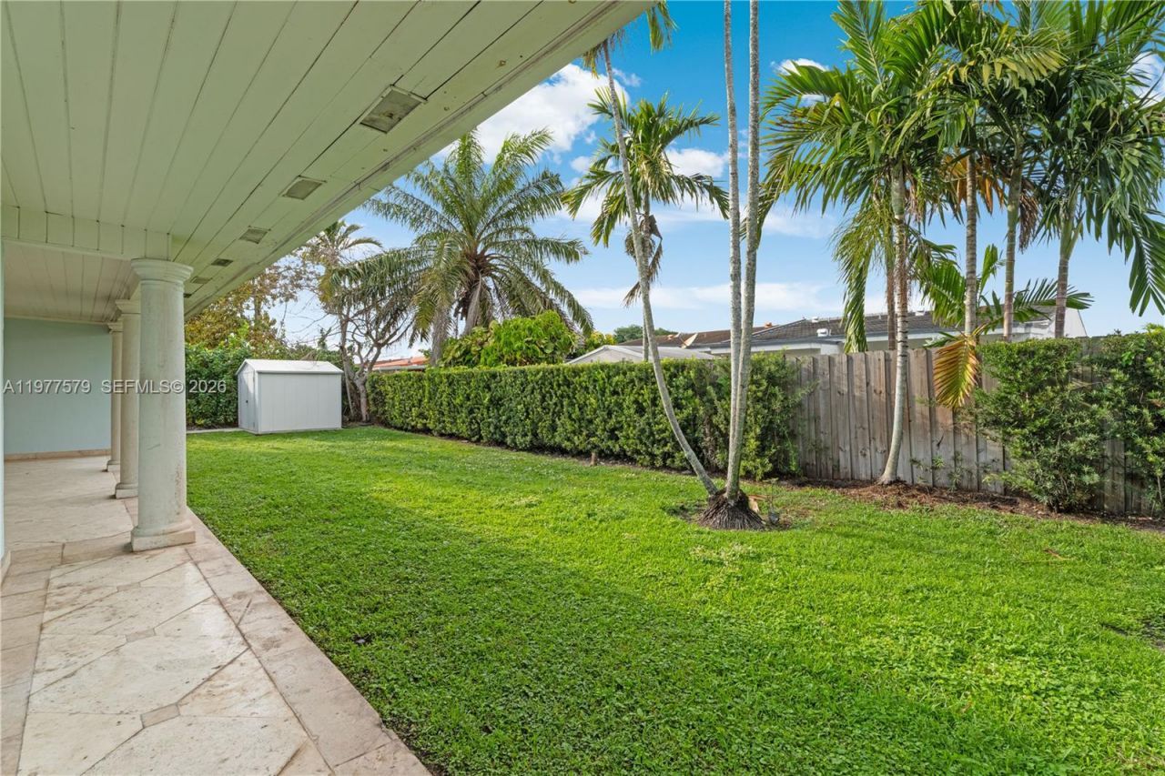 9741 SW 3rd St , Miami, FL 33174 Photo