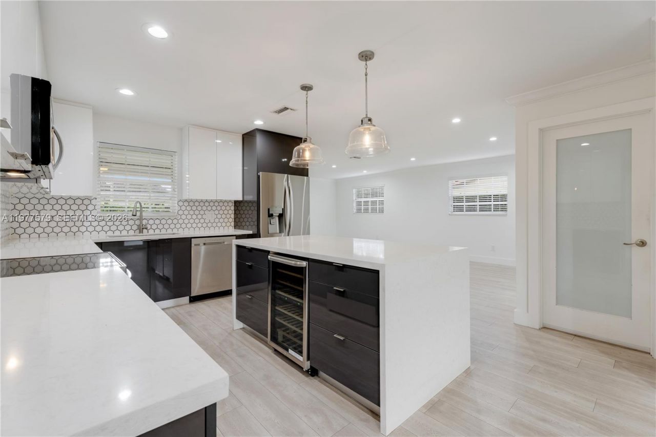 9741 SW 3rd St , Miami, FL 33174 Photo