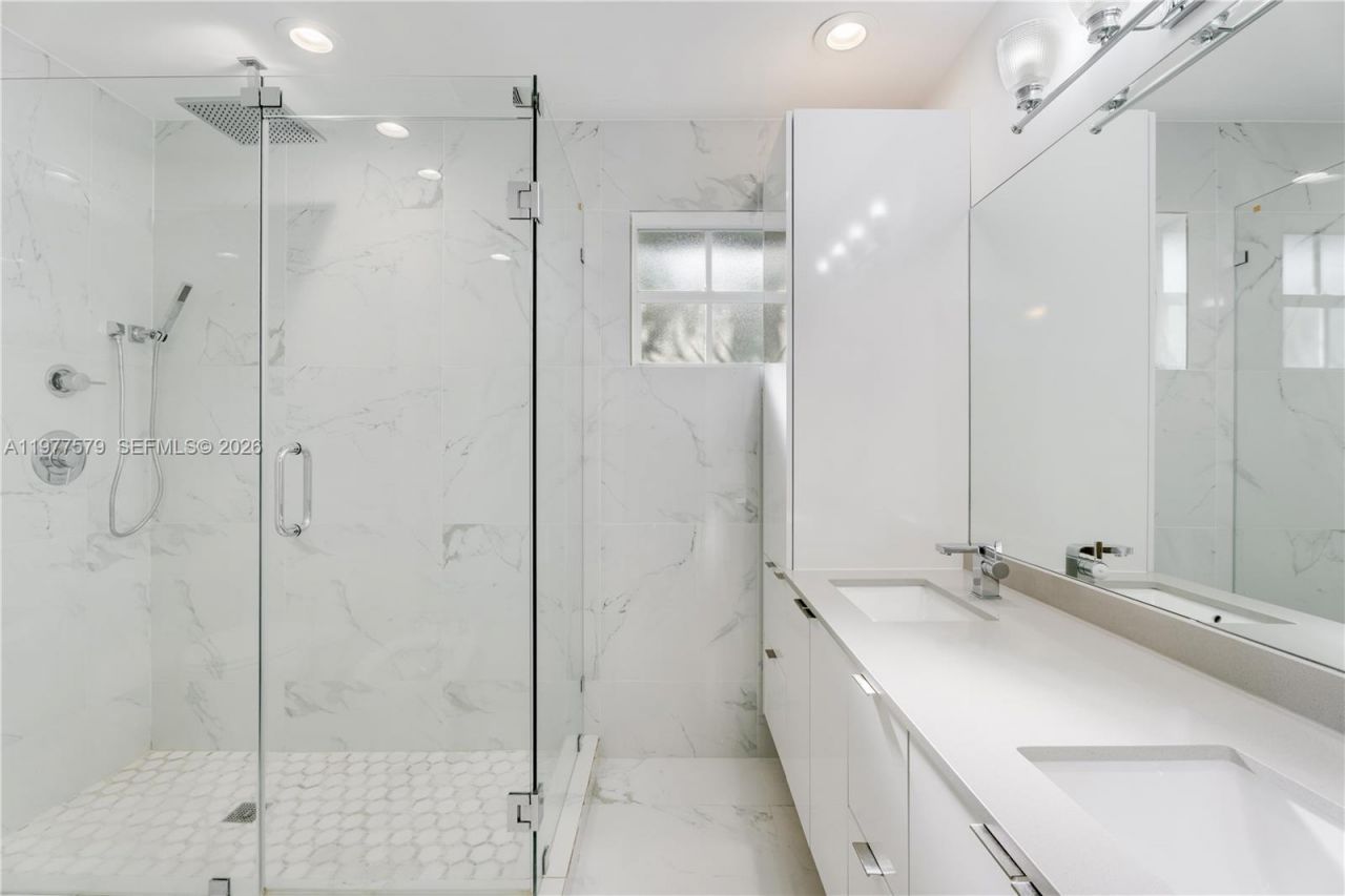 9741 SW 3rd St , Miami, FL 33174 Photo