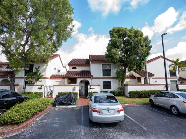 333 Ives Dairy Rd , Unit A33306, Miami, FL 33179