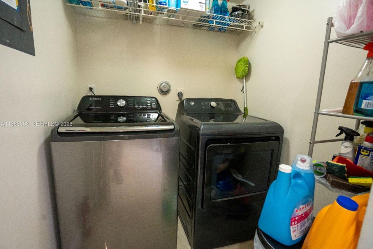 333 Ives Dairy Rd , Unit A33306, Miami, FL 33179 Photo