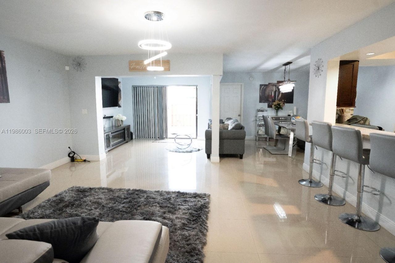 333 Ives Dairy Rd , Unit A33306, Miami, FL 33179 Photo