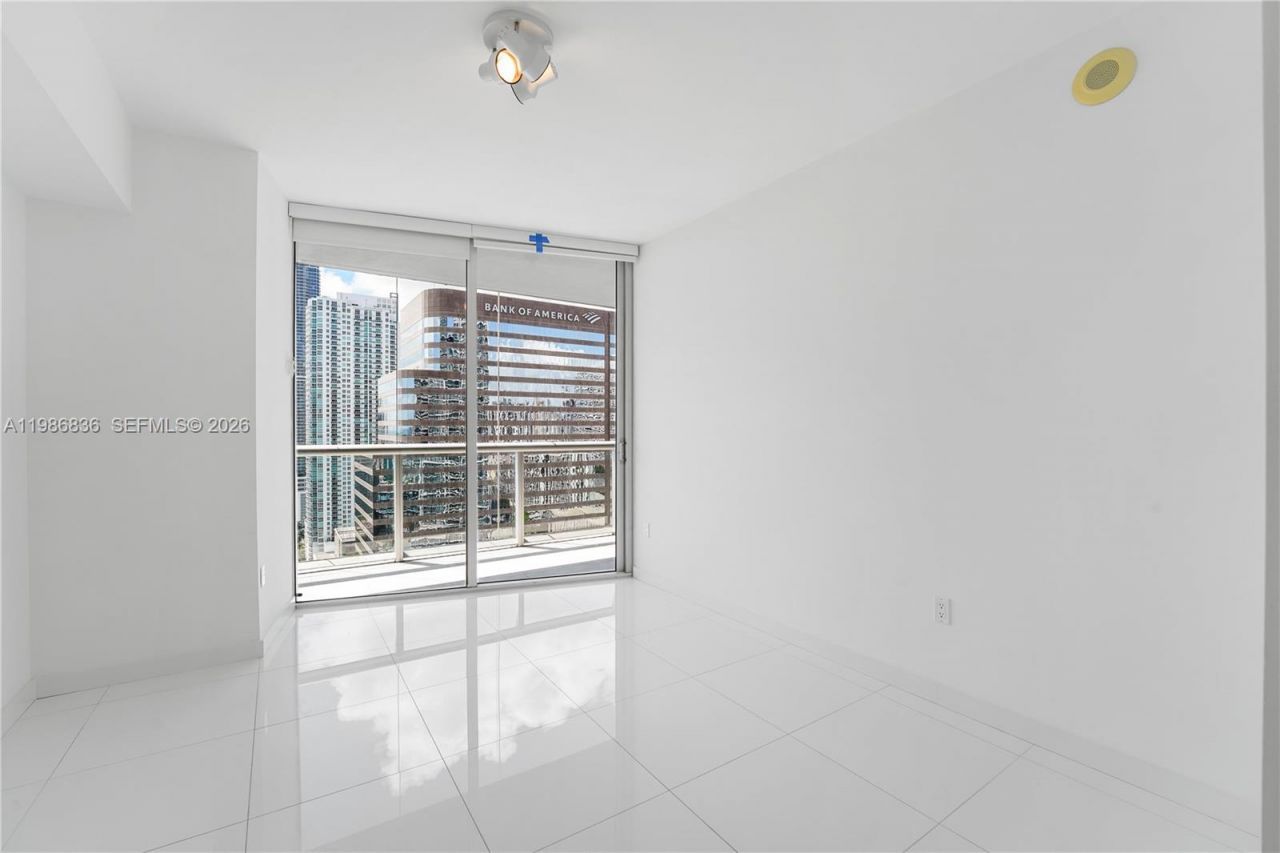 495 Brickell Ave , Unit 3311, Miami, FL 33131 Photo