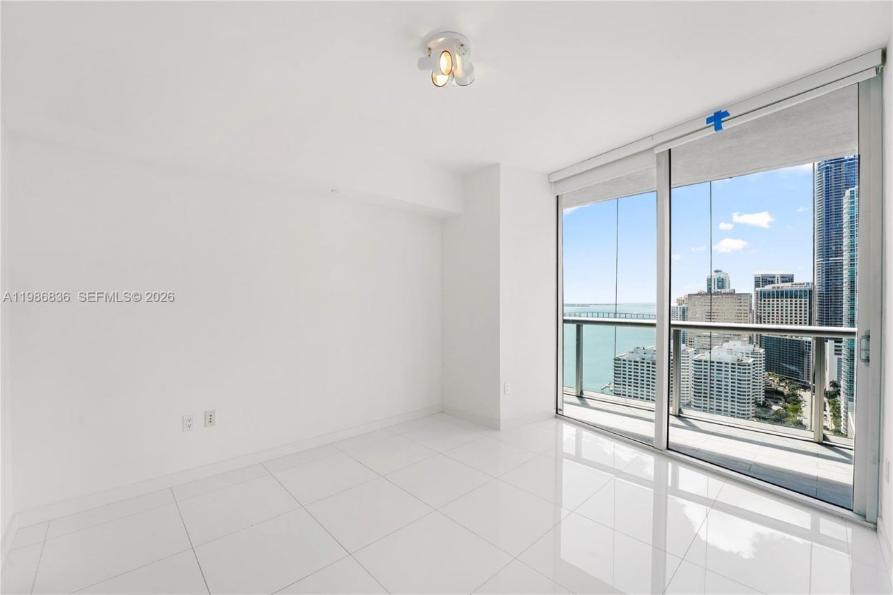 495 Brickell Ave , Unit 3311, Miami, FL 33131 Photo