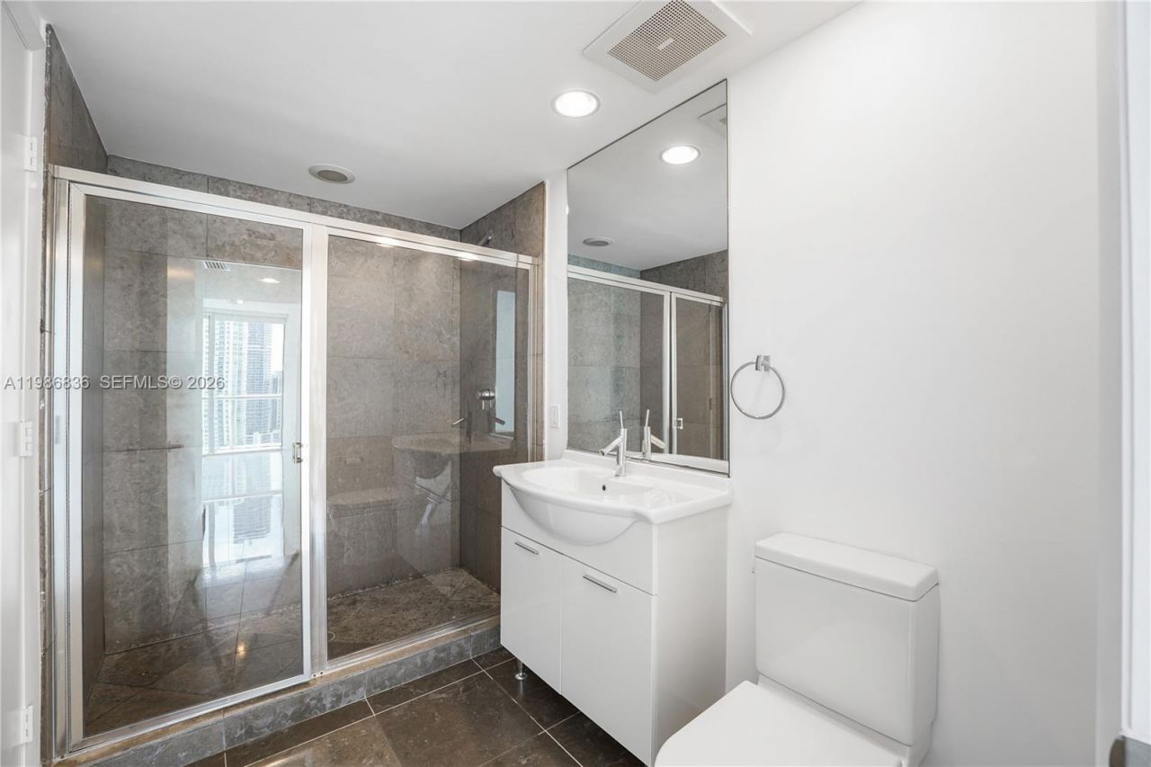 495 Brickell Ave , Unit 3311, Miami, FL 33131 Photo