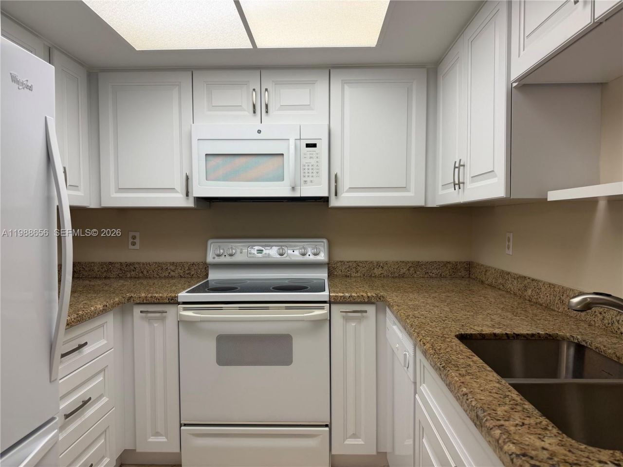 301 SW South River Dr, Unit 104, Stuart, FL 34997 Photo