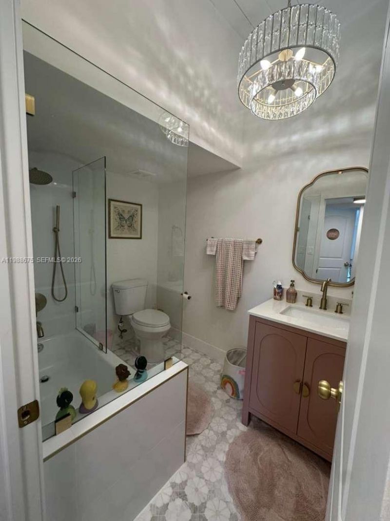 Please Call For Address, Miami, FL 33173 Photo