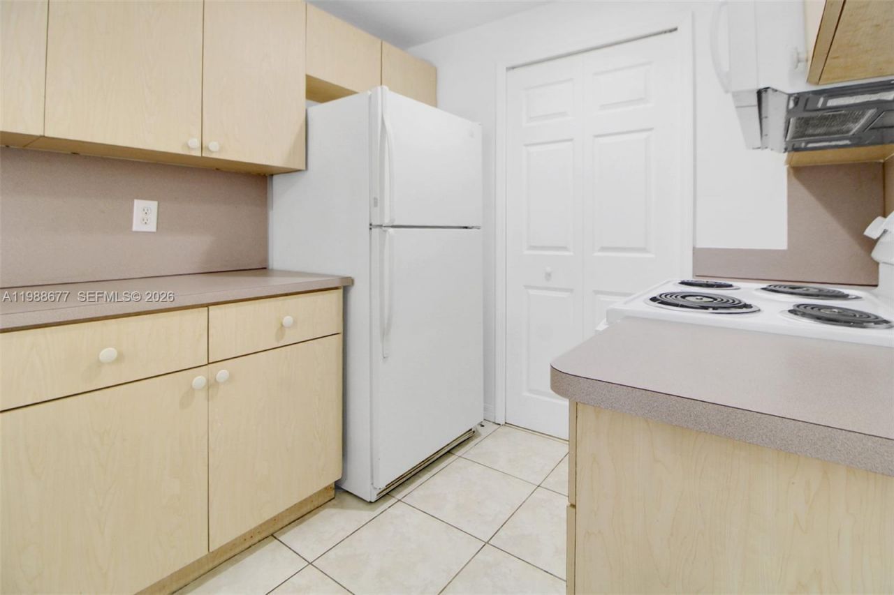 6320 NW 114 Ave, Unit 1224, Doral, FL 33178 Photo