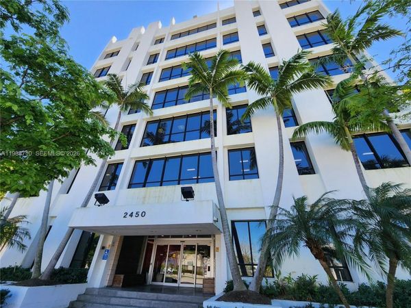 2450 Hollywood Blvd, Unit CU404, Hollywood, FL 33020